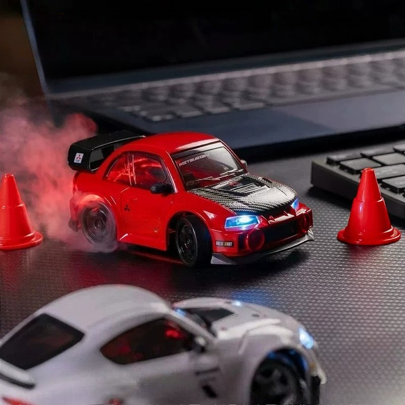 Mini Carro de Drift RC 4WD em  - Rc Drift Car 1 24 Scale 4Wd avaliação e preço